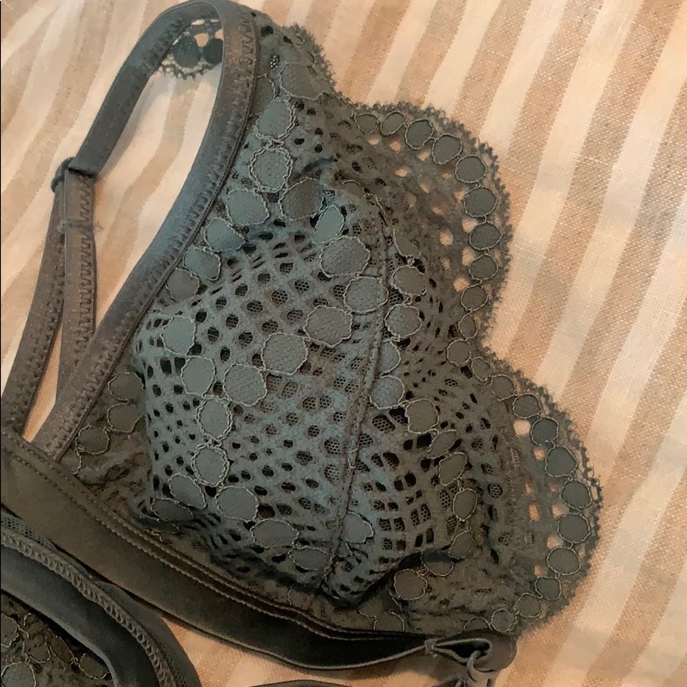 Lace bralette - Picture 6 of 6